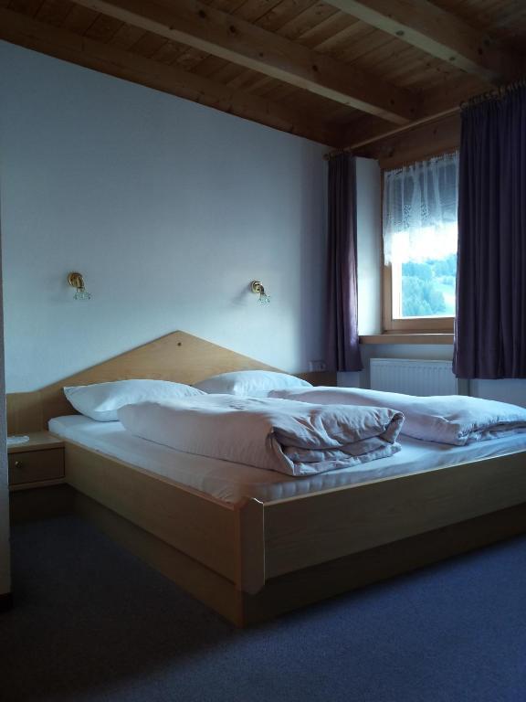 Hotel Laerchenhain San Valentino alla Muta Ruang foto